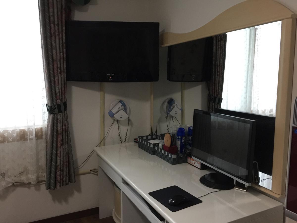 Lee Motel Yeosu Zewnętrze zdjęcie