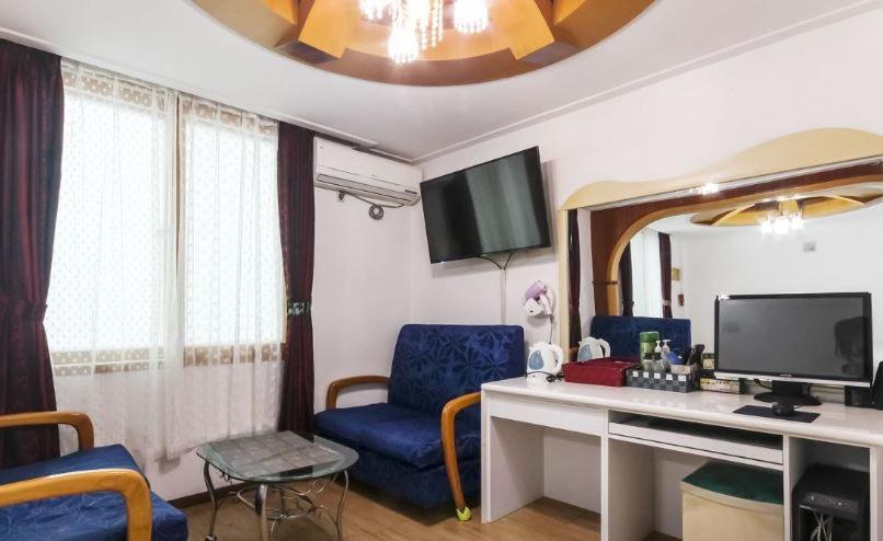 Lee Motel Yeosu Zewnętrze zdjęcie